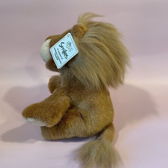 Leroy the Lion Smiles by Russ Berrie for McMaster Children’s Hospital NWT EUC - Picture 5 of 10